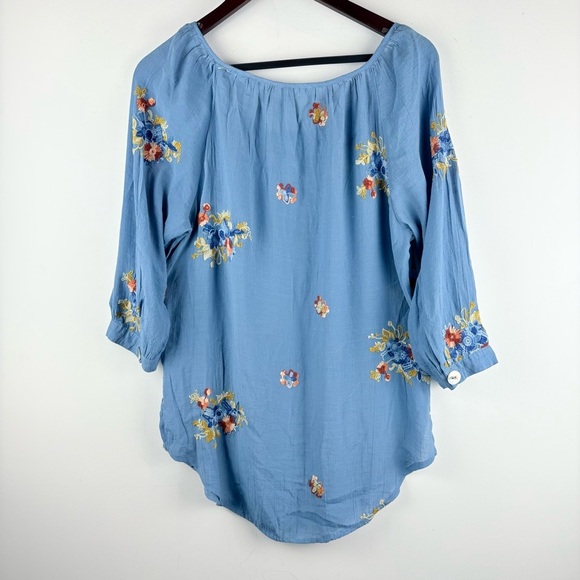 Anthropologie Fig and Flower buttons Embroidered Floral Top M Blue Boho blouse - Picture 9 of 11